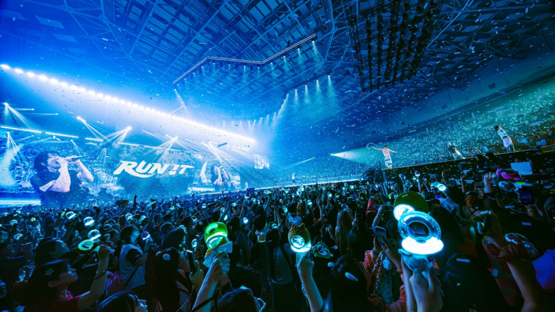 Szene aus Stray Kids World Tour ´RUN IT´ LIVE VIEWING