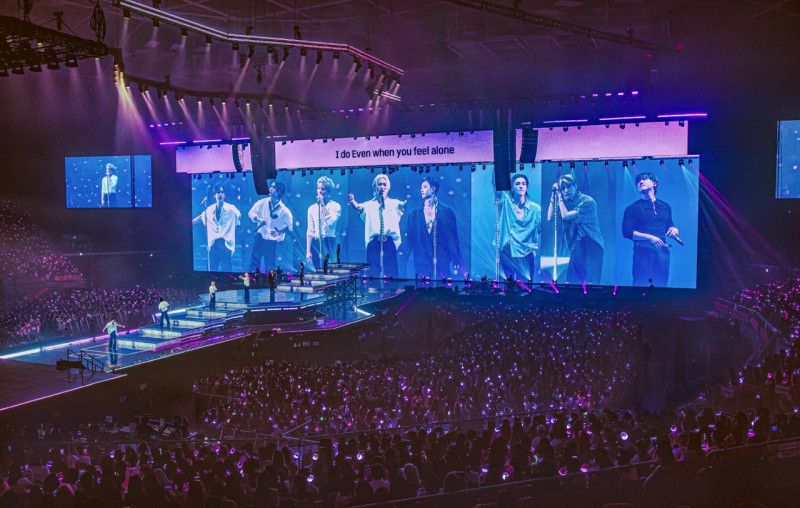 Szene aus Stray Kids World Tour ´RUN IT´ LIVE VIEWING
